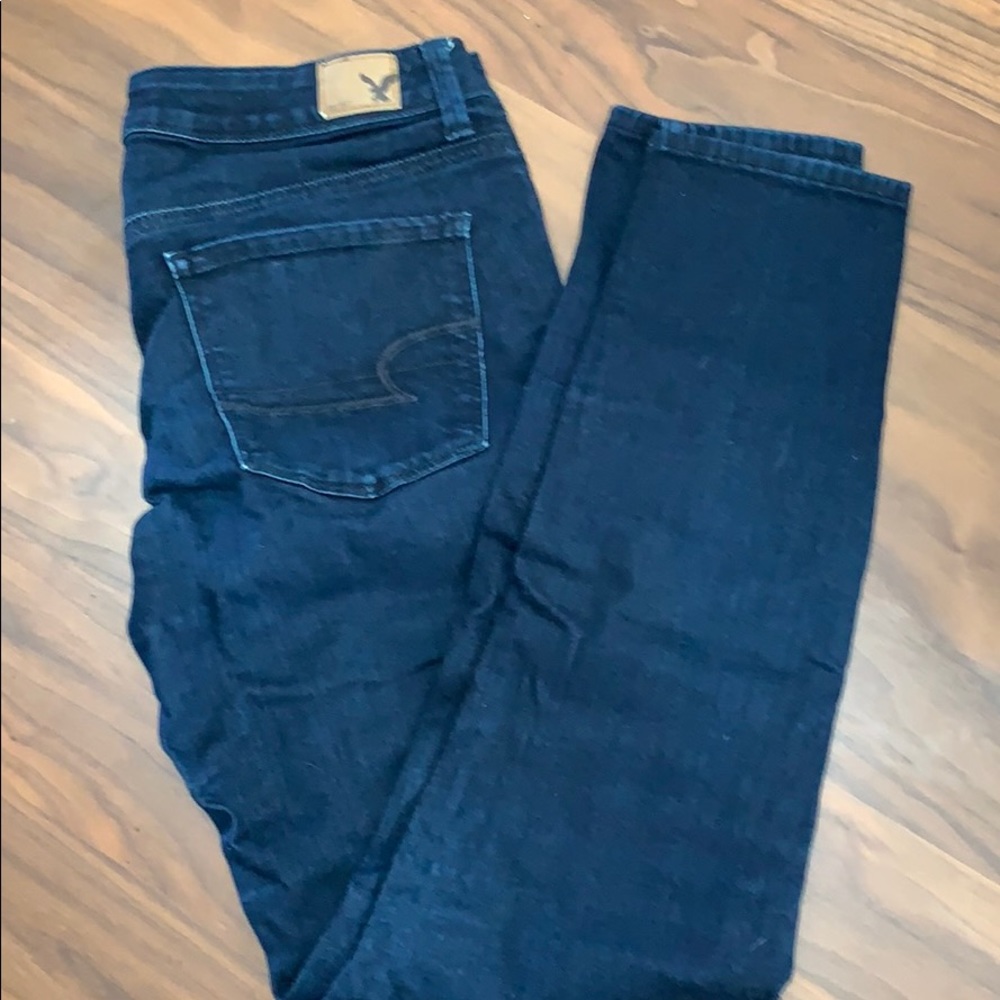 ⭐️⭐️ 2/$10 ⭐️⭐️ 2 pairs of Size 10 AE Skinny Jeans